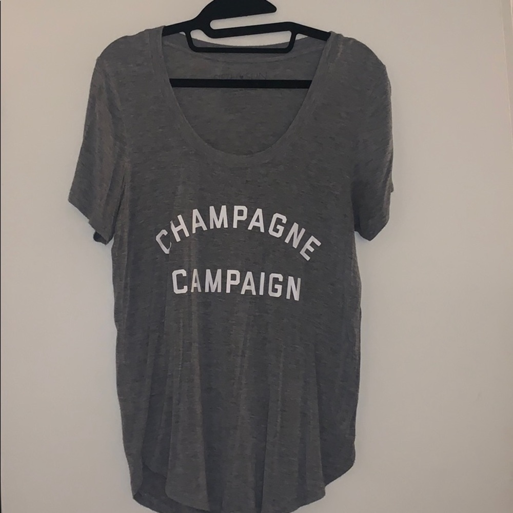 Graphic tee